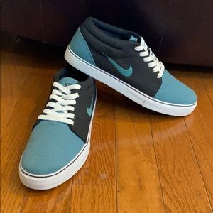 Nike Men’s Casual Shoe